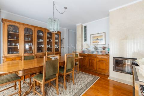 Moradia T4 em Leça da Palmeira