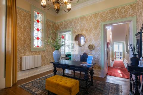 Moradia Palacete Arte Nova T6 Vistas Mar com Piscina em Vila Nova de Gaia