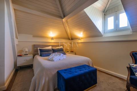 Moradia Palacete Arte Nova T6 Vistas Mar com Piscina em Vila Nova de Gaia