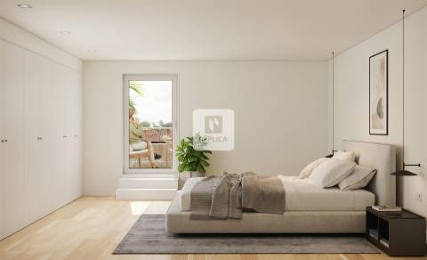 Apartamento T2 Duplex com Varanda na Baixa do Porto