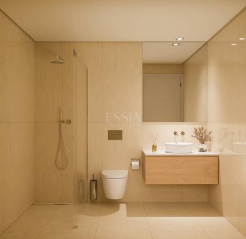 Apartamento T2 Duplex com Varanda na Baixa do Porto