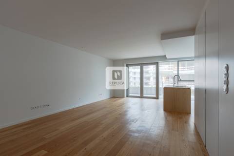 Apartamento T2 com Varanda 16m2 &#124; Empreendimento Vistas Mar em Canidelo