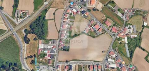 Lote de Terreno com 1980 m2 na Maia | Projeto Arquitetura Aprovado