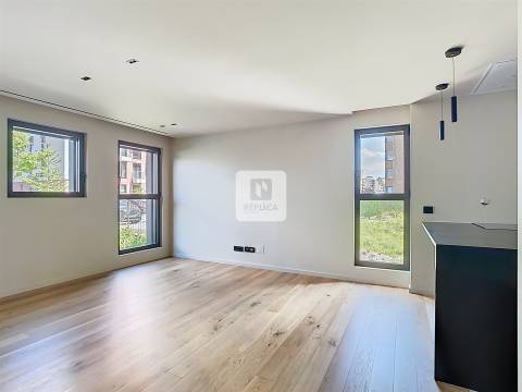 Apartamento T1 Novo na Prelada com Garagem