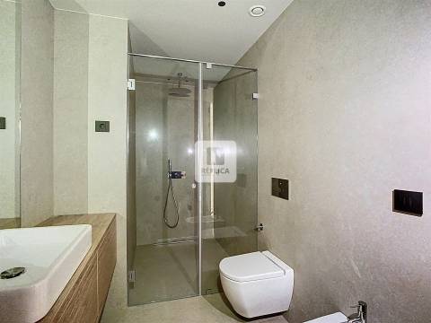 Apartamento T1 Novo na Prelada com Garagem