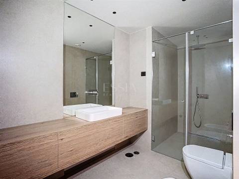 Apartamento T1 Novo na Prelada com Garagem