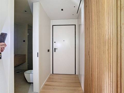 Apartamento T1 Novo na Prelada com Garagem