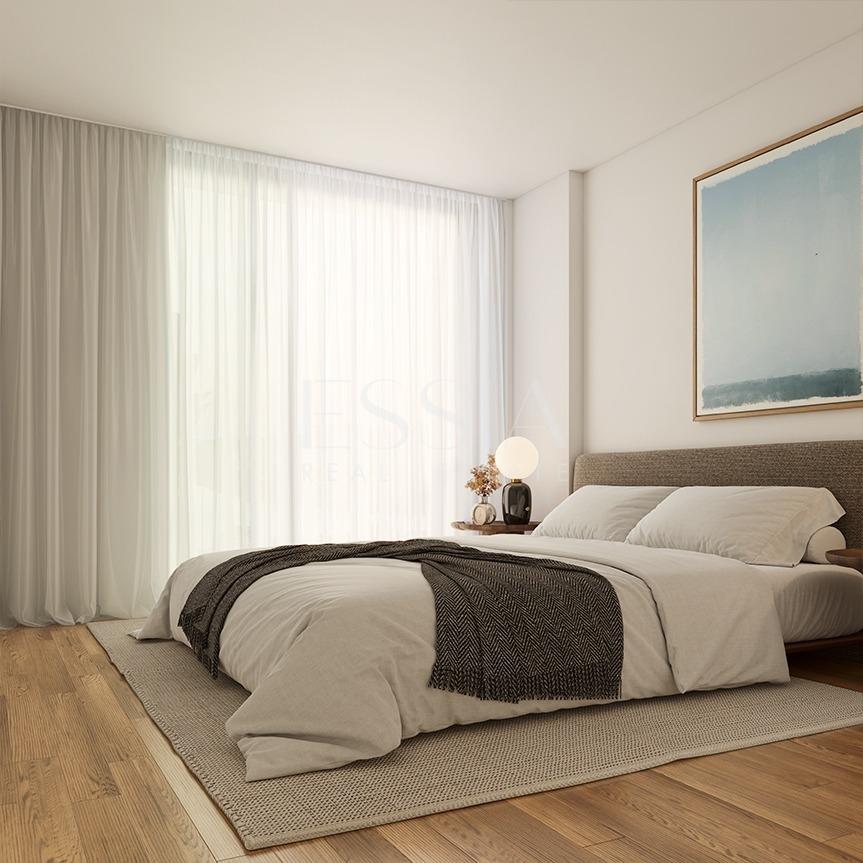 Apartamento T1 com Varanda e lugar de garagem nos Jardins D`Arrábida em Vila Nova de Gaia