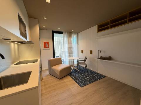 Apartamento T1 Mobilado e Equipado &#124; Hospital de São João/ Pólo Universitário