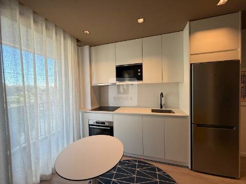 Apartamento T0 Mobilado e Equipado &#124; Hospital de São João/ Pólo Universitário