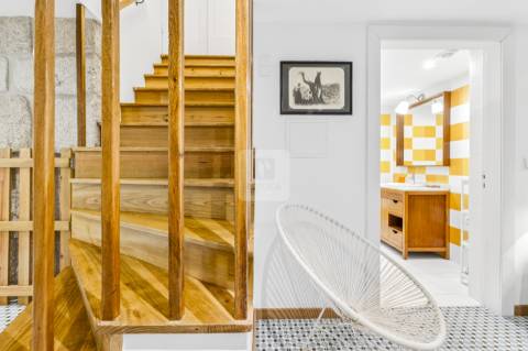 Moradia T5 de Charme com Jardim de 122 m2 no Bonfim