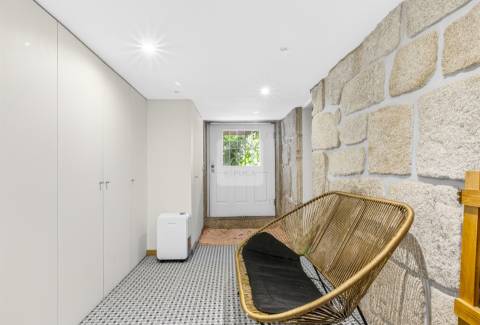 Moradia T5 de Charme com Jardim de 122 m2 no Bonfim