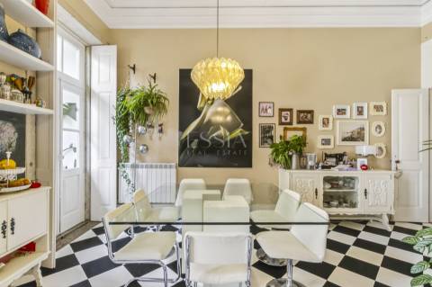 Moradia T5 de Charme com Jardim de 122 m2 no Bonfim