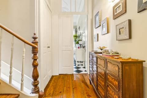 Moradia T5 de Charme com Jardim de 122 m2 no Bonfim