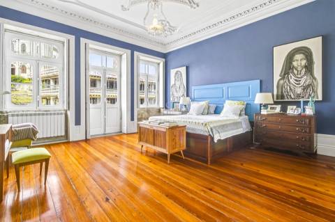 Moradia T5 de Charme com Jardim de 122 m2 no Bonfim