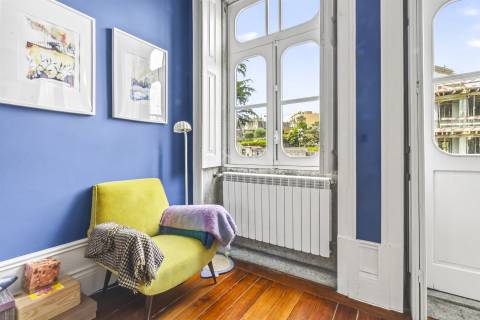 Moradia T5 de Charme com Jardim de 122 m2 no Bonfim