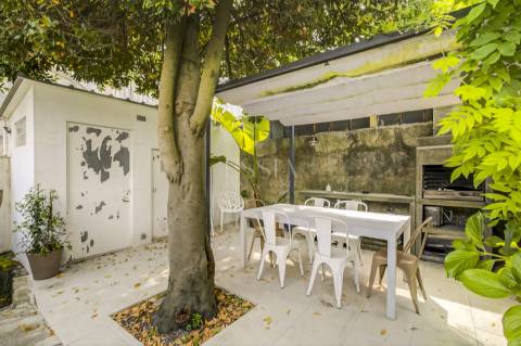 Moradia T5 de Charme com Jardim de 122 m2 no Bonfim