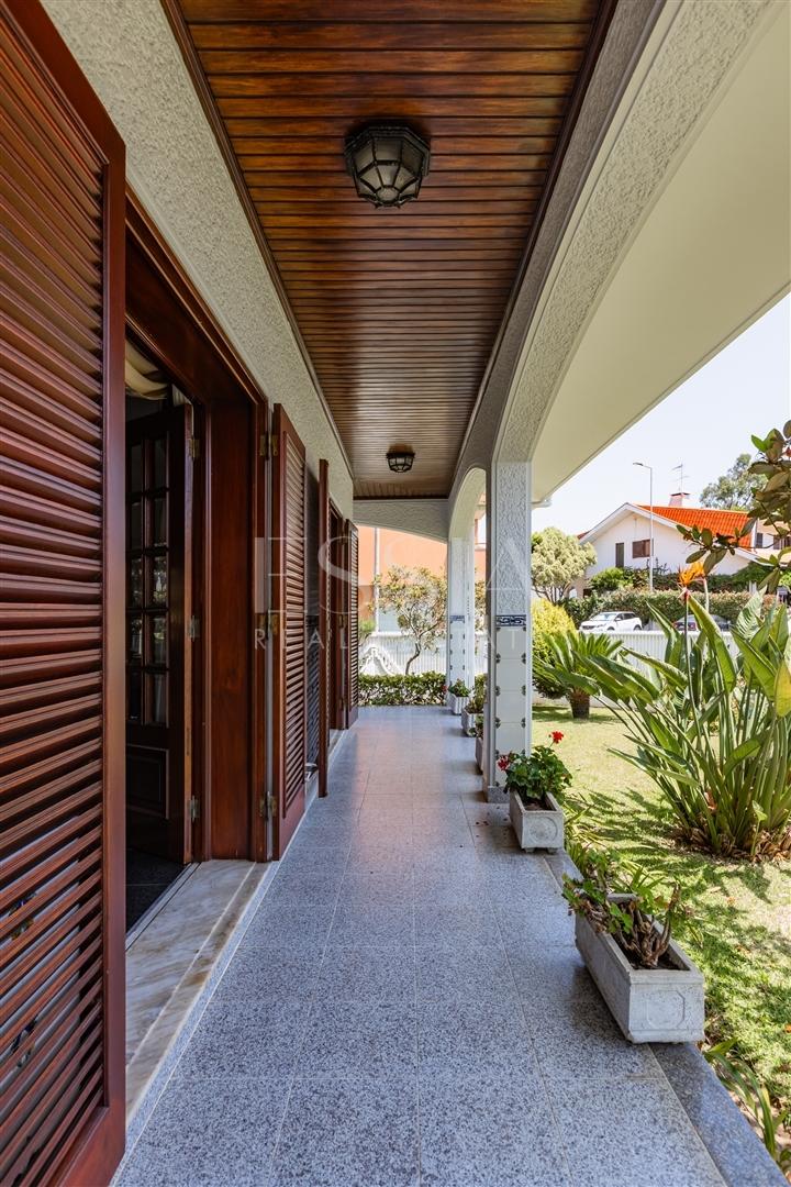 Moradia Isolada T4+1 em Miramar