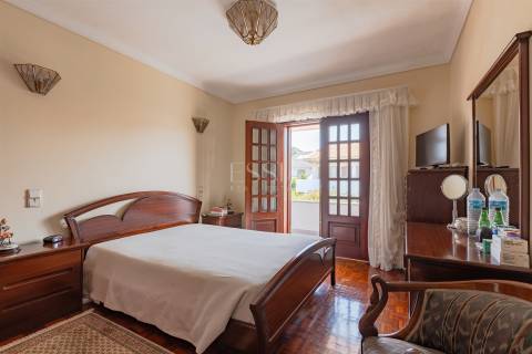 Moradia Isolada T4+1 em Miramar