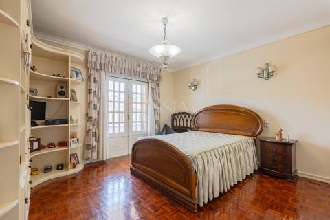 Moradia Isolada T4+1 em Miramar