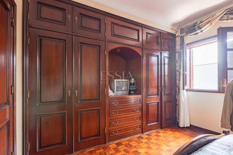 Moradia Isolada T4+1 em Miramar