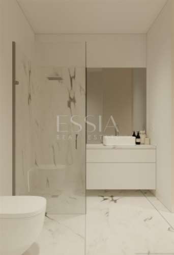 Apartamento TO com Terraço Privativo de 25m2 no Centro da Cidade do Porto