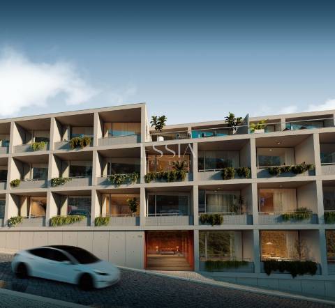 Apartamento T2 com Dois Terraços e Garagem no Centro da Cidade do Porto