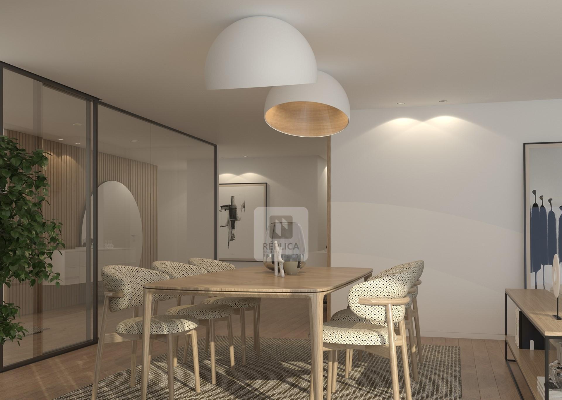 Apartamento T2 com Varandas e Garagem em Matosinhos Sul