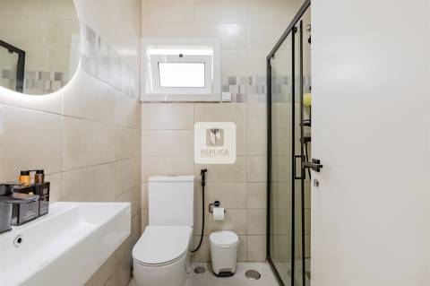 Moradia T4 Dúplex Remodelada em Águas Santas