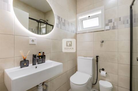 Moradia T4 Dúplex Remodelada em Águas Santas