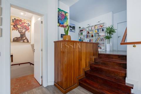 Moradia T4 Dúplex Remodelada em Águas Santas