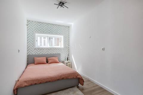 Moradia T4 Dúplex Remodelada em Águas Santas