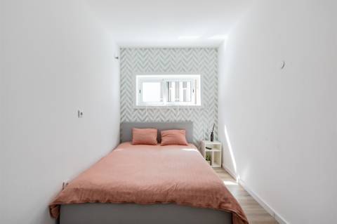 Moradia T4 Dúplex Remodelada em Águas Santas