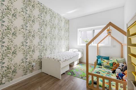 Moradia T4 Dúplex Remodelada em Águas Santas