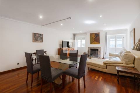 Moradia T3+1 para Arrendamento no Centro Histórico do Porto