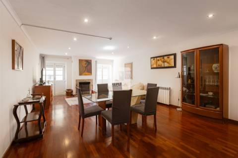 Moradia T3+1 para Arrendamento no Centro Histórico do Porto