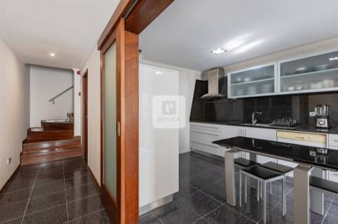 Moradia T3+1 para Arrendamento no Centro Histórico do Porto