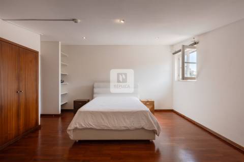 Moradia T3+1 para Arrendamento no Centro Histórico do Porto