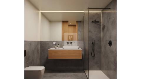 Apartamento T2 com Varandas e Garagem no Porto Art Square