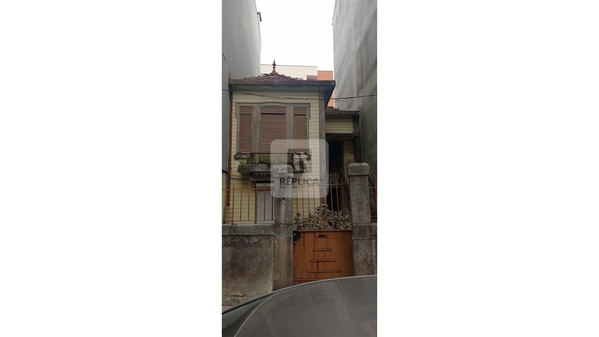 Terreno em Cedofeita com PIP aprovado no Porto