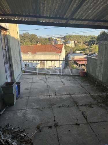 Moradia para Reabilitação para Indústria ou Habitação na Maia