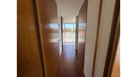 Apartamento T3+1 Duplex com Vistas de Mar na Foz do Douro