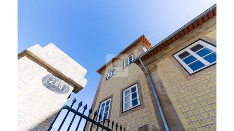 Apartamento T1 Mobilado para Arrendar na Foz Velha a 100m do Mar