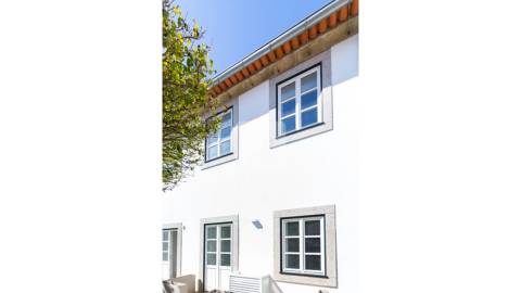 Apartamento T1 Mobilado para Arrendar na Foz Velha a 100m do Mar