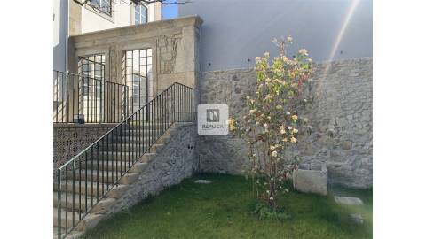 Apartamento T1 Mobilado para Arrendar na Foz Velha a 100m do Mar