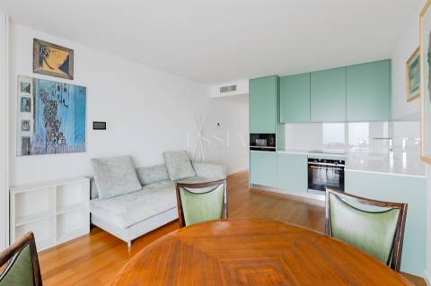 Apartamento T1 Mobilado para Arrendar na Foz Velha a 100 mts do Mar