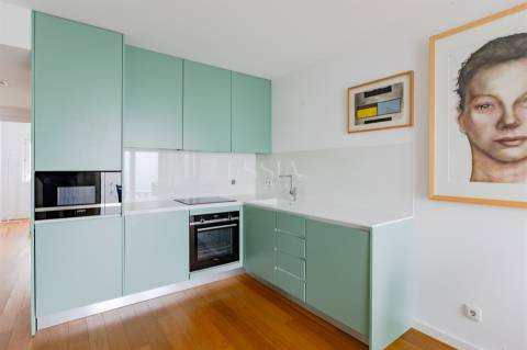 Apartamento T1 Mobilado para Arrendar na Foz Velha a 100 mts do Mar