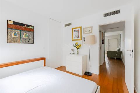 Apartamento T1 Mobilado para Arrendar na Foz Velha a 100 mts do Mar