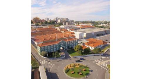 Apartamento T1 com Garagem no Candal, em Vila Nova de Gaia