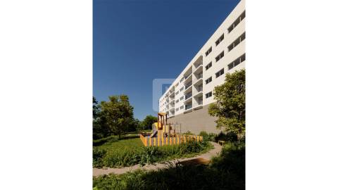 Apartamento T2 com varanda em Canidelo no Arrábida Green Avenue